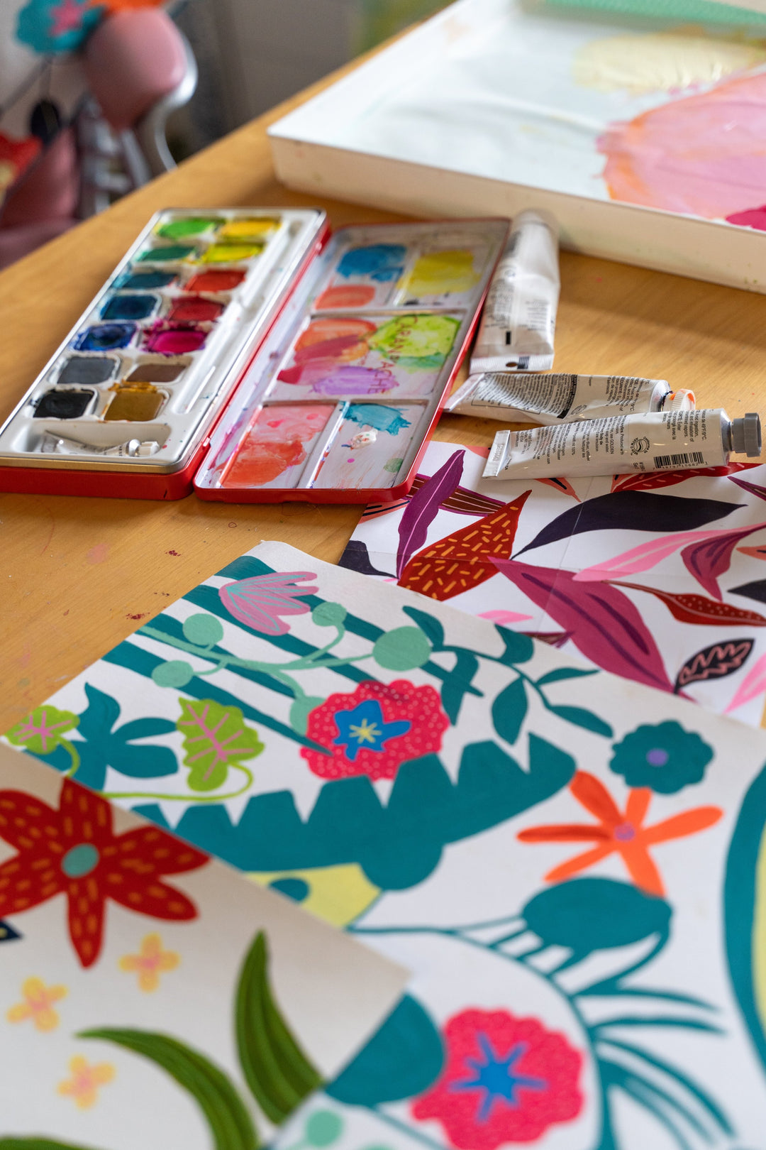 Jennie Fynn's colourful hand-painted surface pattern designs