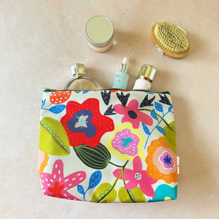 Midsummer Makeup Bag Gift Set