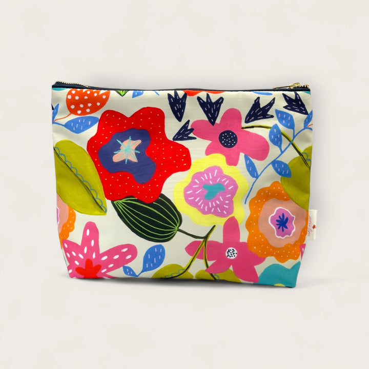 Midsummer Toiletry Bag