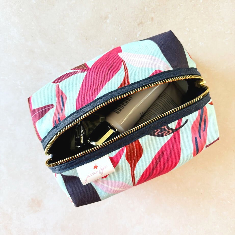 NEW Palm Lily Large Makeup Bag