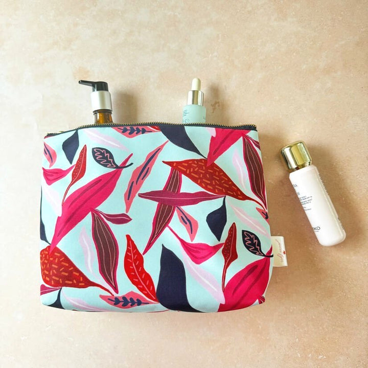 Palm Lily Makeup Bag Set